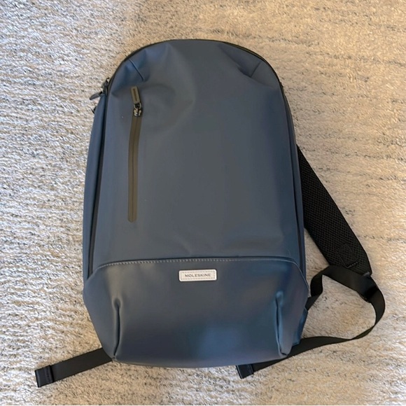 Backpack - Picture 2 of 3